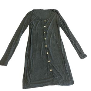Ambiance Used Woman’s Long sleeve Gray Body-con Dress Size Large